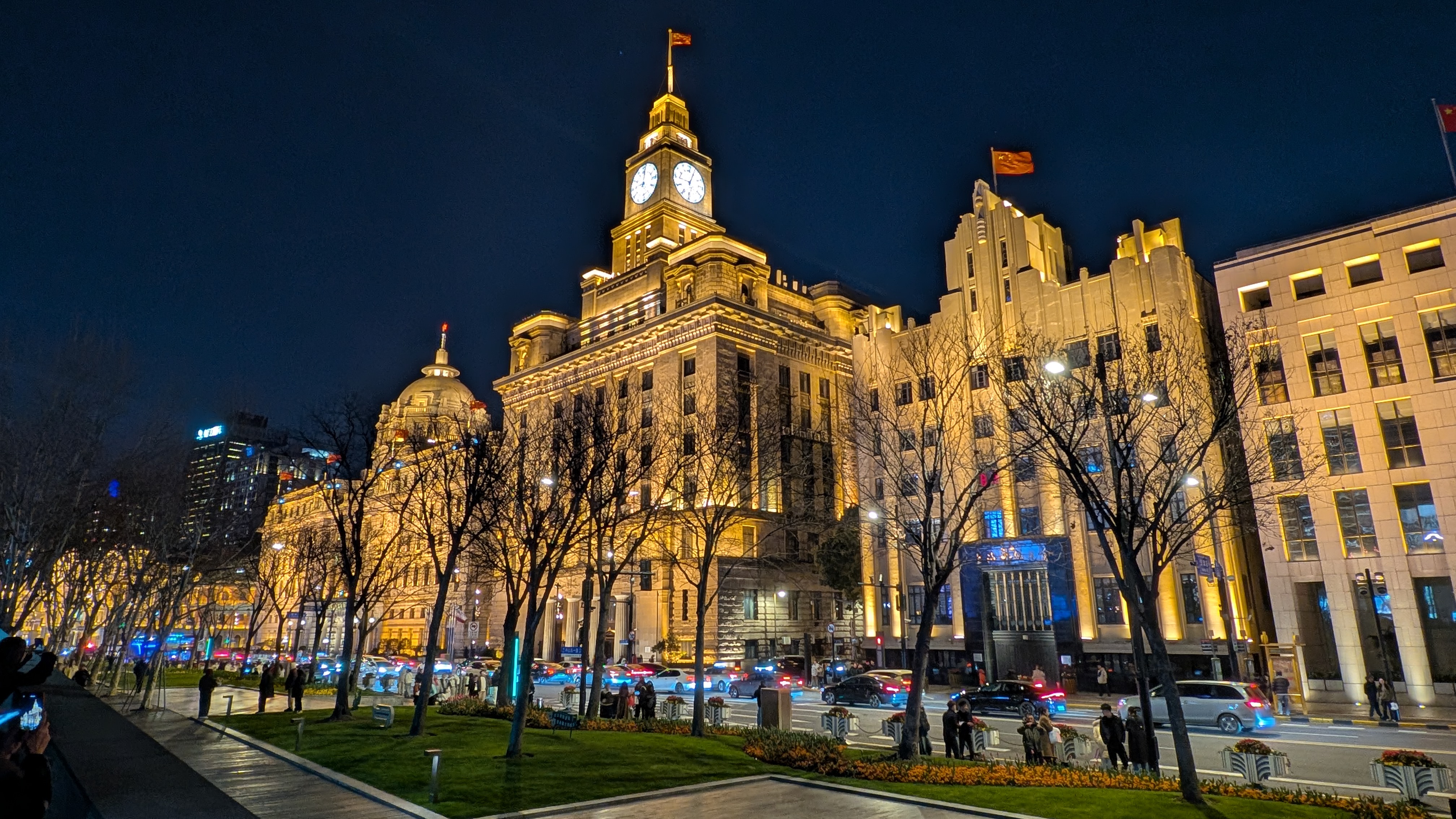 Shanghai Bund at night